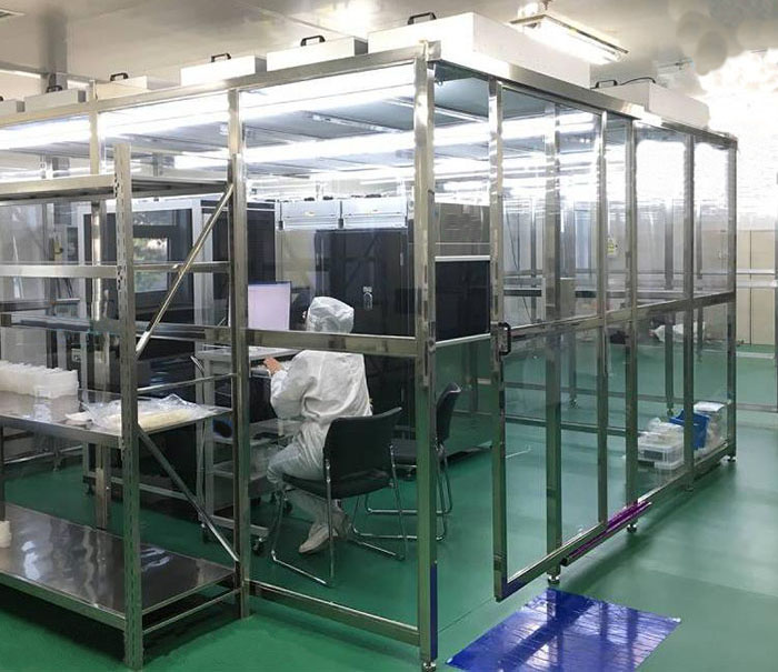 潔凈棚主要組成部分、框架、垂簾、頂部封體、FFU、初效過濾器、高效過濾器等等。