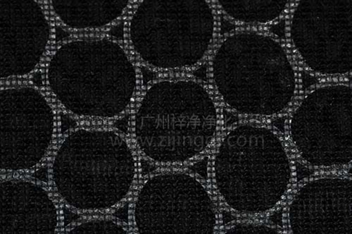 板式蜂窩活性炭過濾器具有比表面積大、吸附效率高、風(fēng)阻小、壽命長等特點。